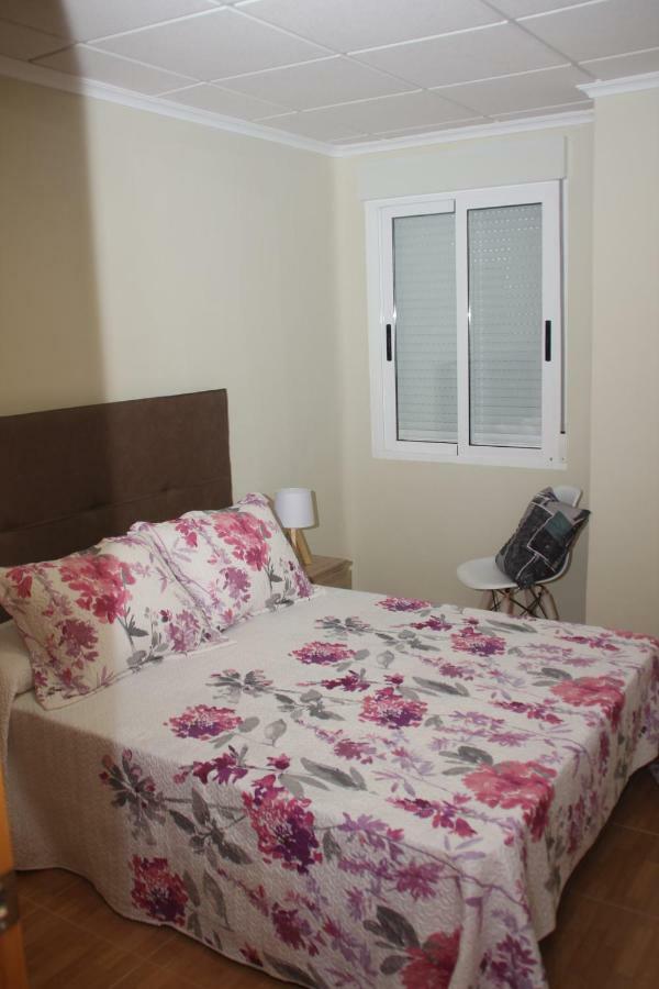 Bungalow Frente Al Mar Torrevieja Bagian luar foto