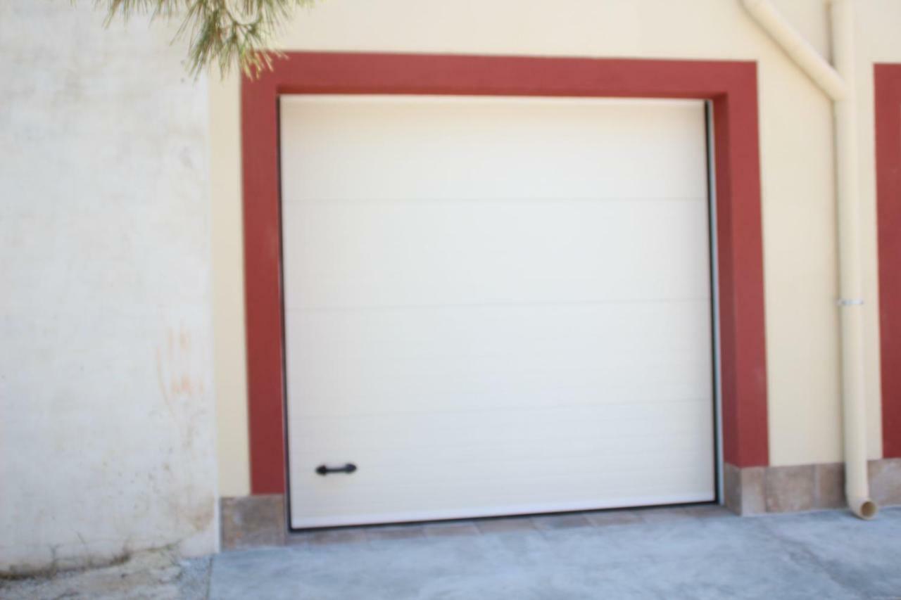 Bungalow Frente Al Mar Torrevieja Bagian luar foto